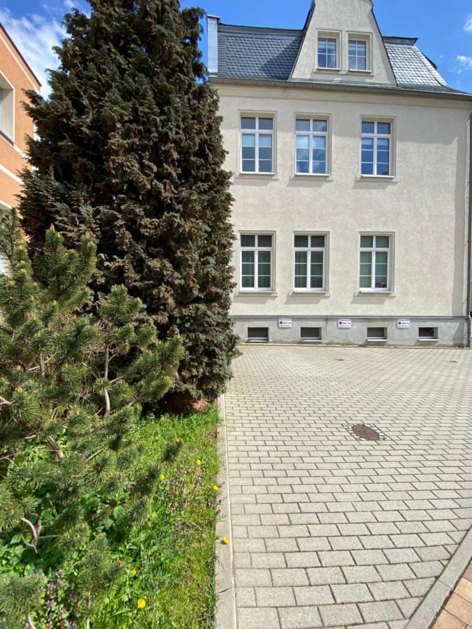 Geraeumiges Stadtapartment Lichtenstein-Callnberg Exterior foto